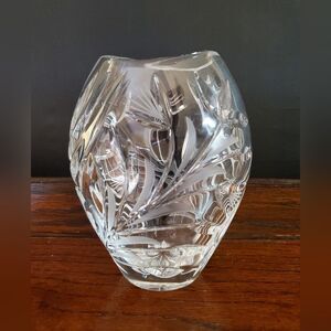 Gorham Floral Etched Lead Crystal Vase